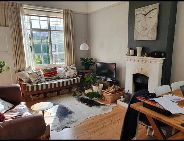 2 BEDROOM APARTMENT FOR SALE IN GREEN POINT